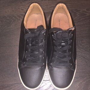 Black leather like sneaker​
